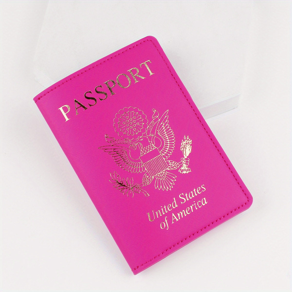 Passport Holder for Travel Ess - Women'S Essential Accessories recension och pris