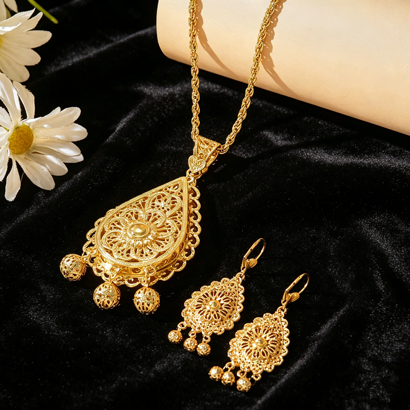 Plated Hollow Carved Set, Doub - Layered Necklace Set recension och pris