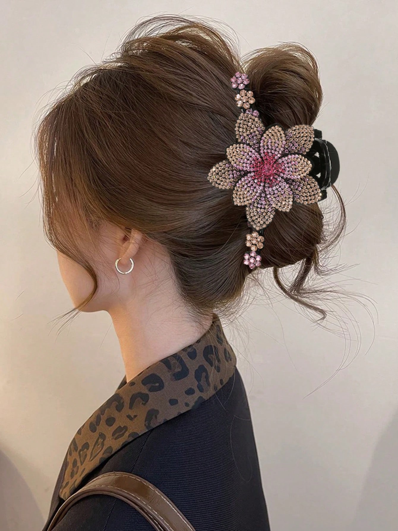 1pc Elegant Rhinestone Flower  - Women'S Essential Accessories recension och pris