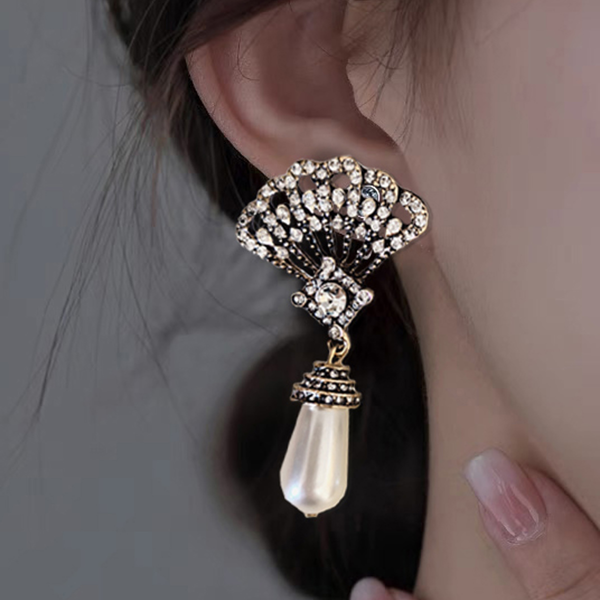 1 Pair Retro Fan Earrings, Ele - Women'S Essential Accessories recension och pris