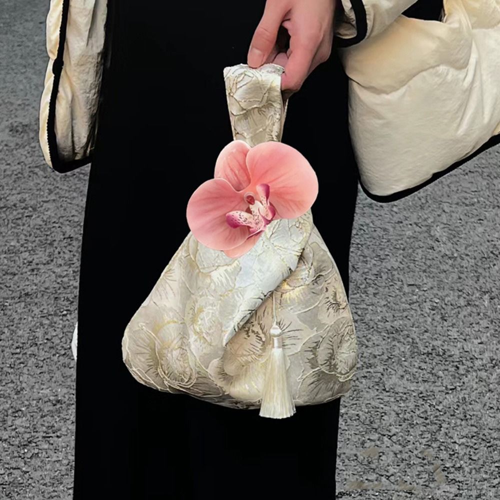 New Chinese Style Knot Wrist B - Women'S Accessories Handbags recension och pris